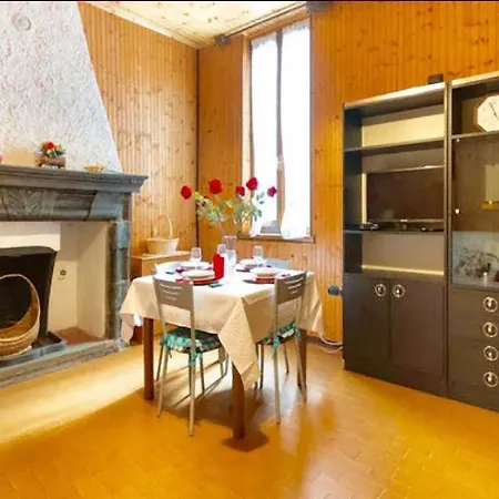 Comolake House 아파트