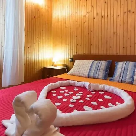 Comolake House 아파트 *
