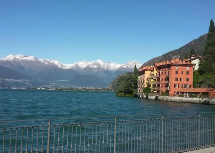 Lägenhet Comolake House Bellano