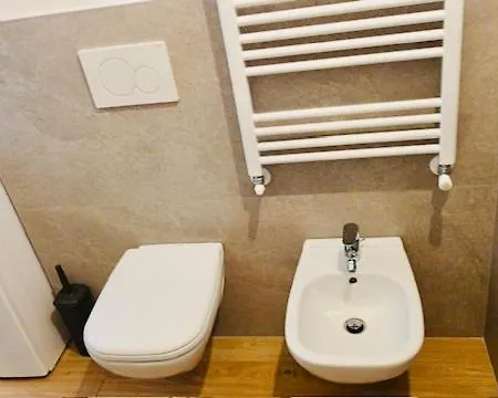 Comolake House * Bellano