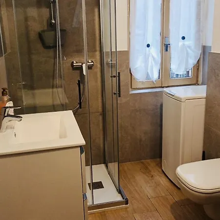 Comolake House Daire