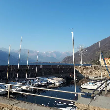 Comolake House * Bellano